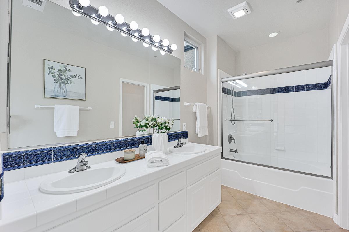 458 Marble Arch Avenue