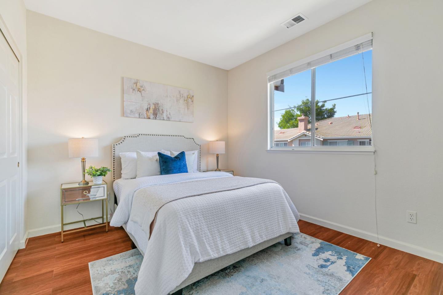 3733 Jasmine CIR