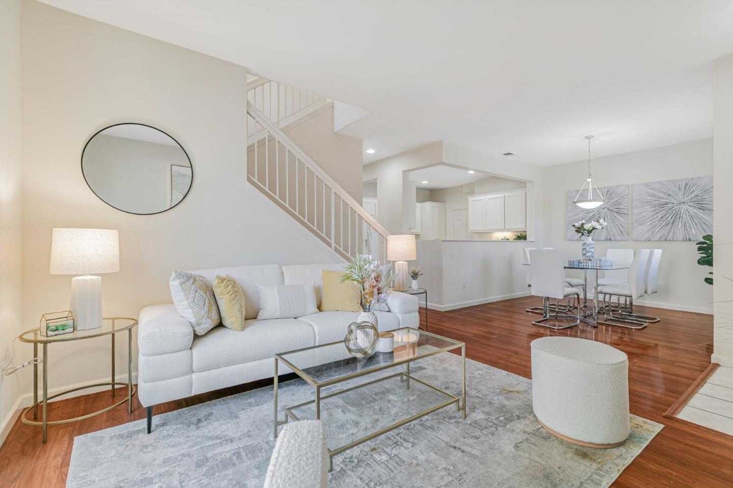 3733 Jasmine CIR