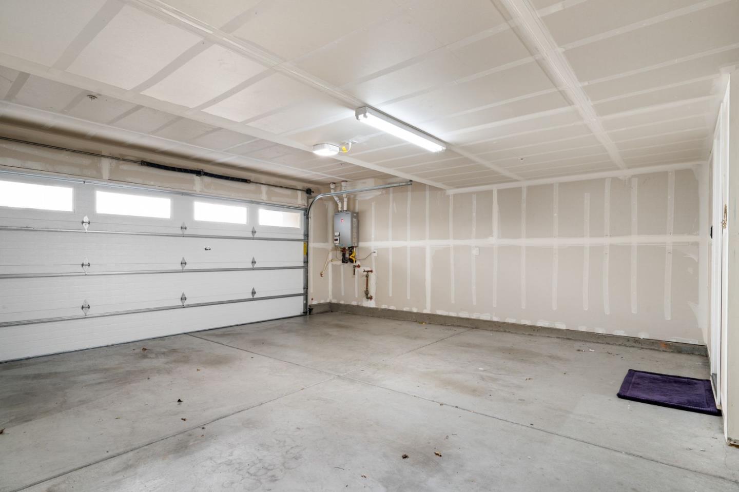 34559 Clydesdale Terrace