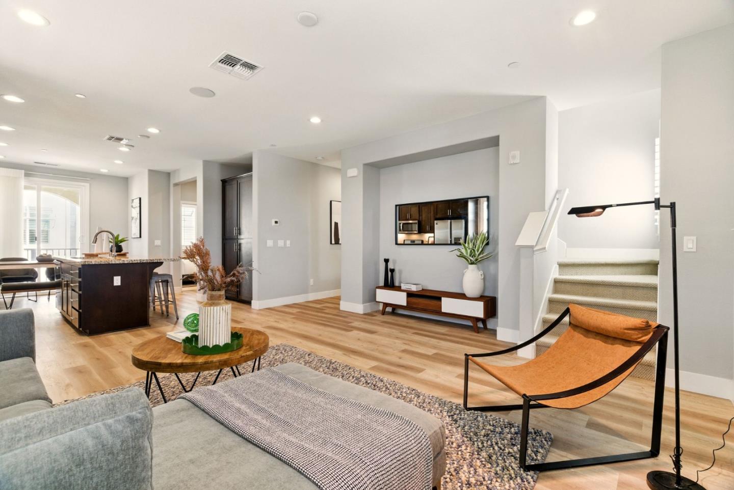 34559 Clydesdale Terrace