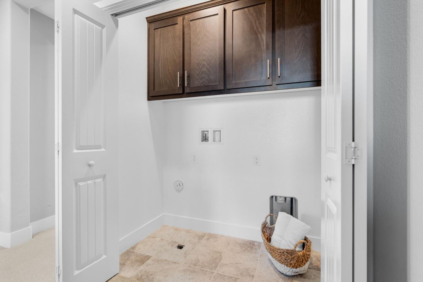 34559 Clydesdale Terrace