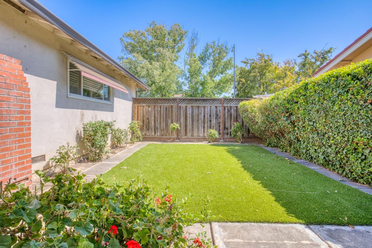5381 Carryback Avenue