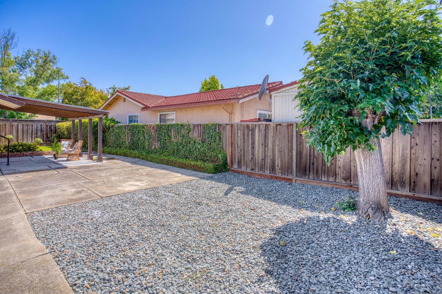 5381 Carryback Avenue