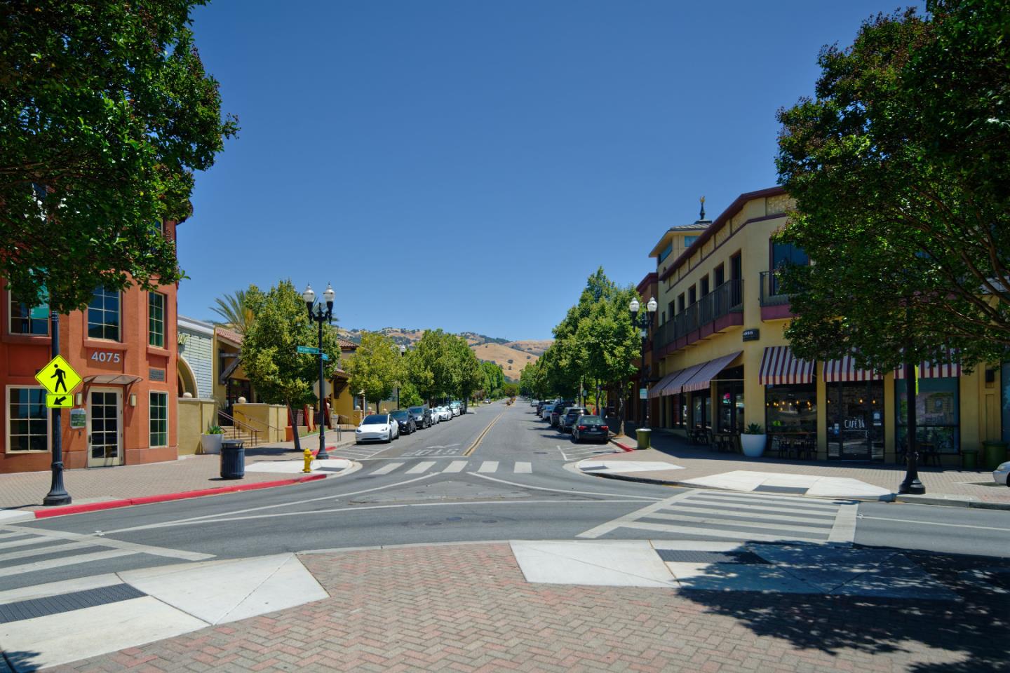 3126 Moncontour Court