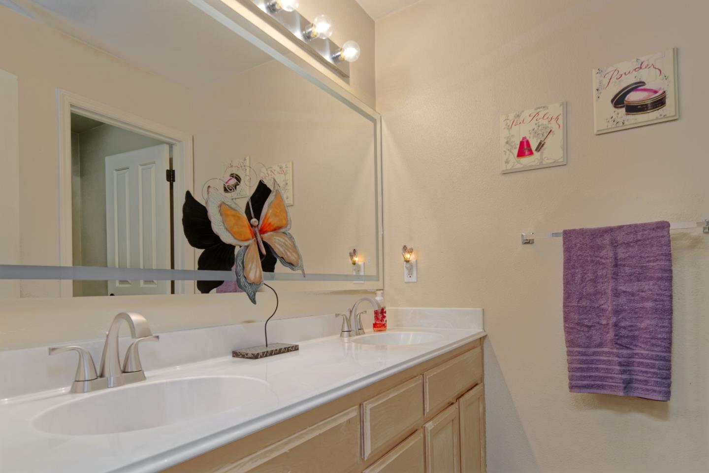 3126 Moncontour Court