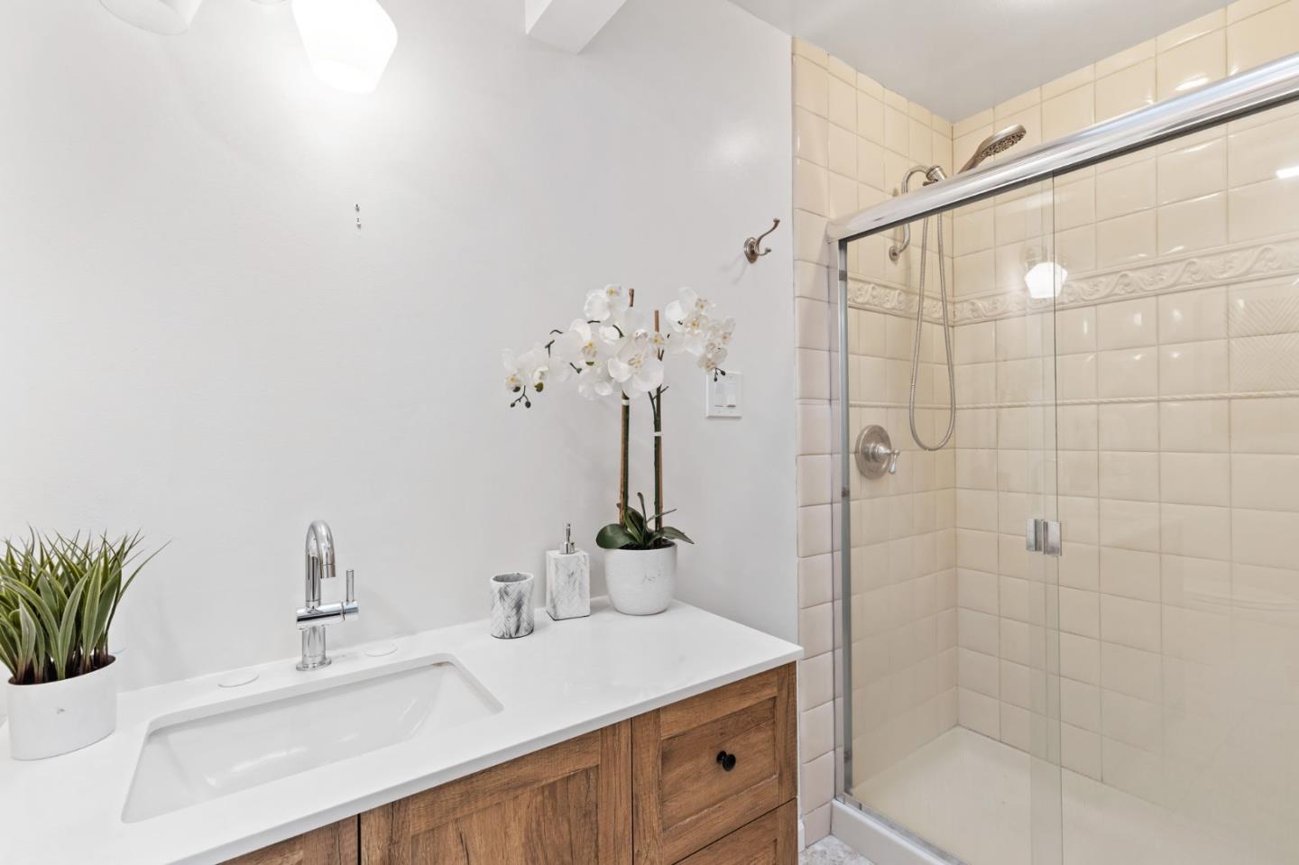 104 Winding Way