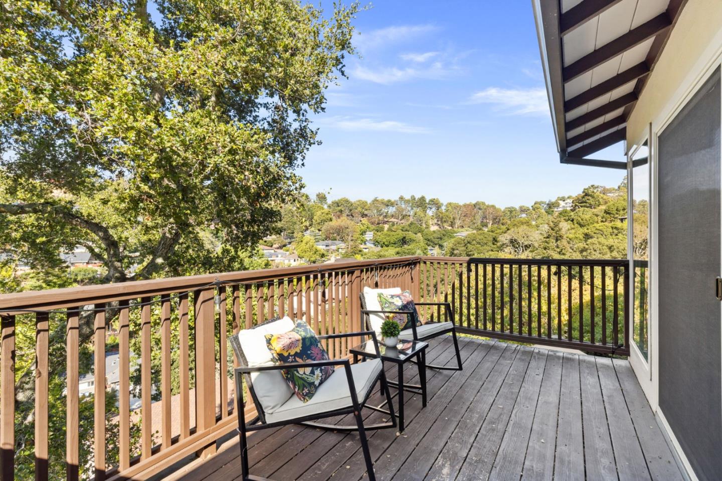 104 Winding Way