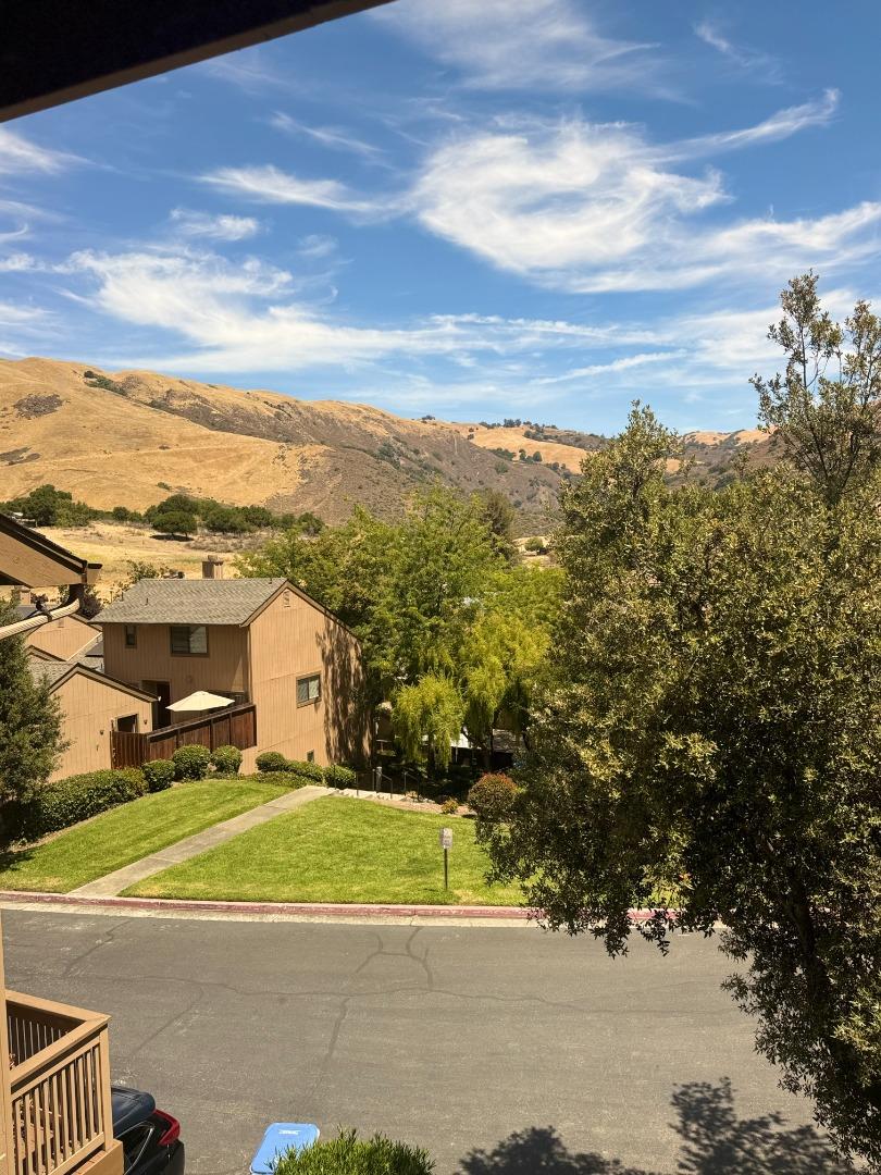 123 Spyglass Hill Road