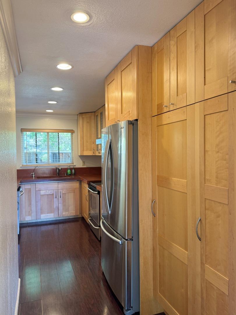 123 Spyglass Hill Road