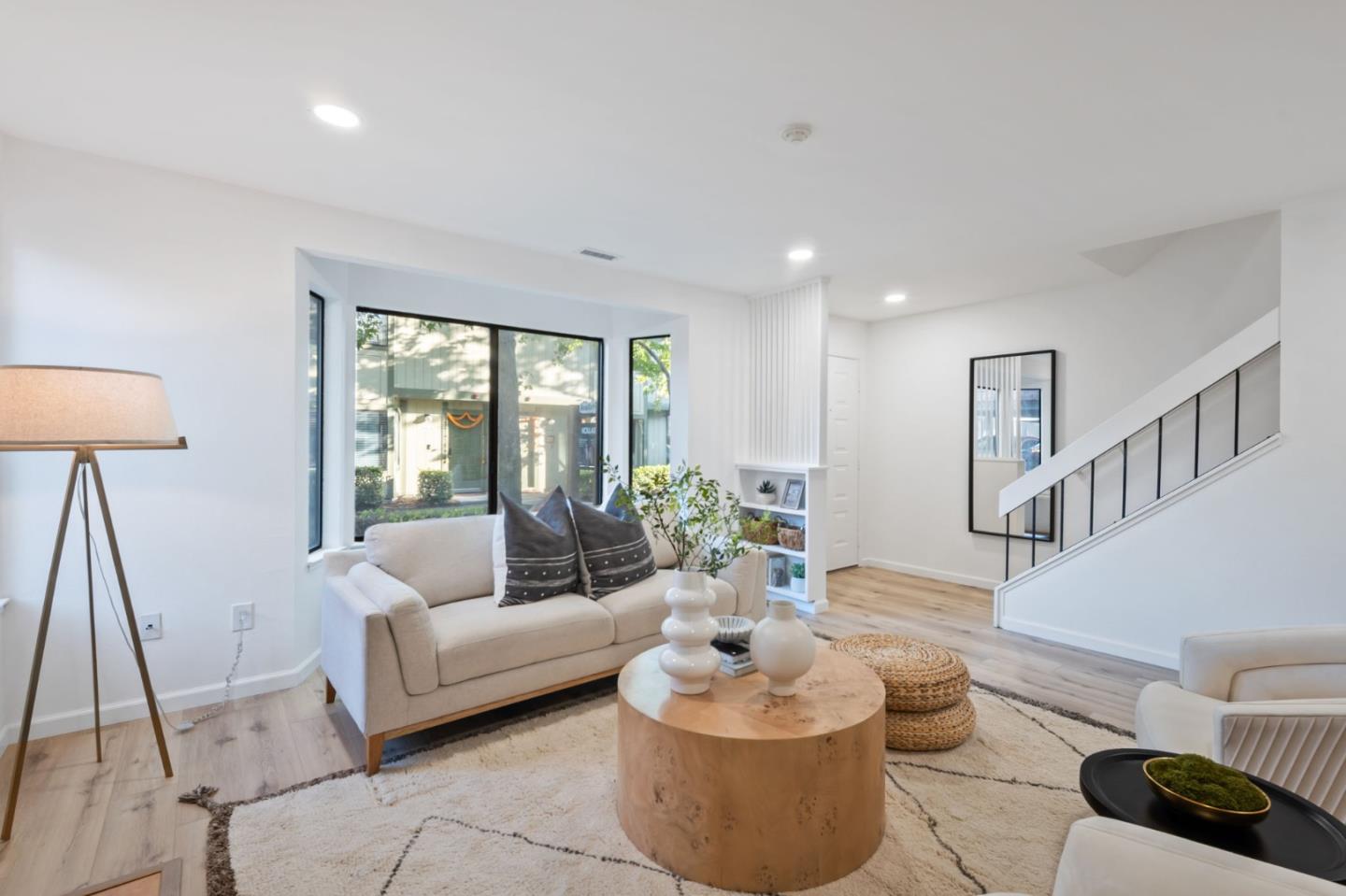 6163 Joaquin Murieta Avenue F