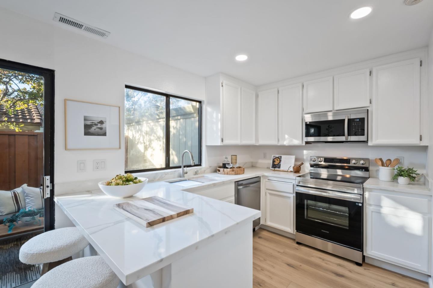 6163 Joaquin Murieta Avenue F