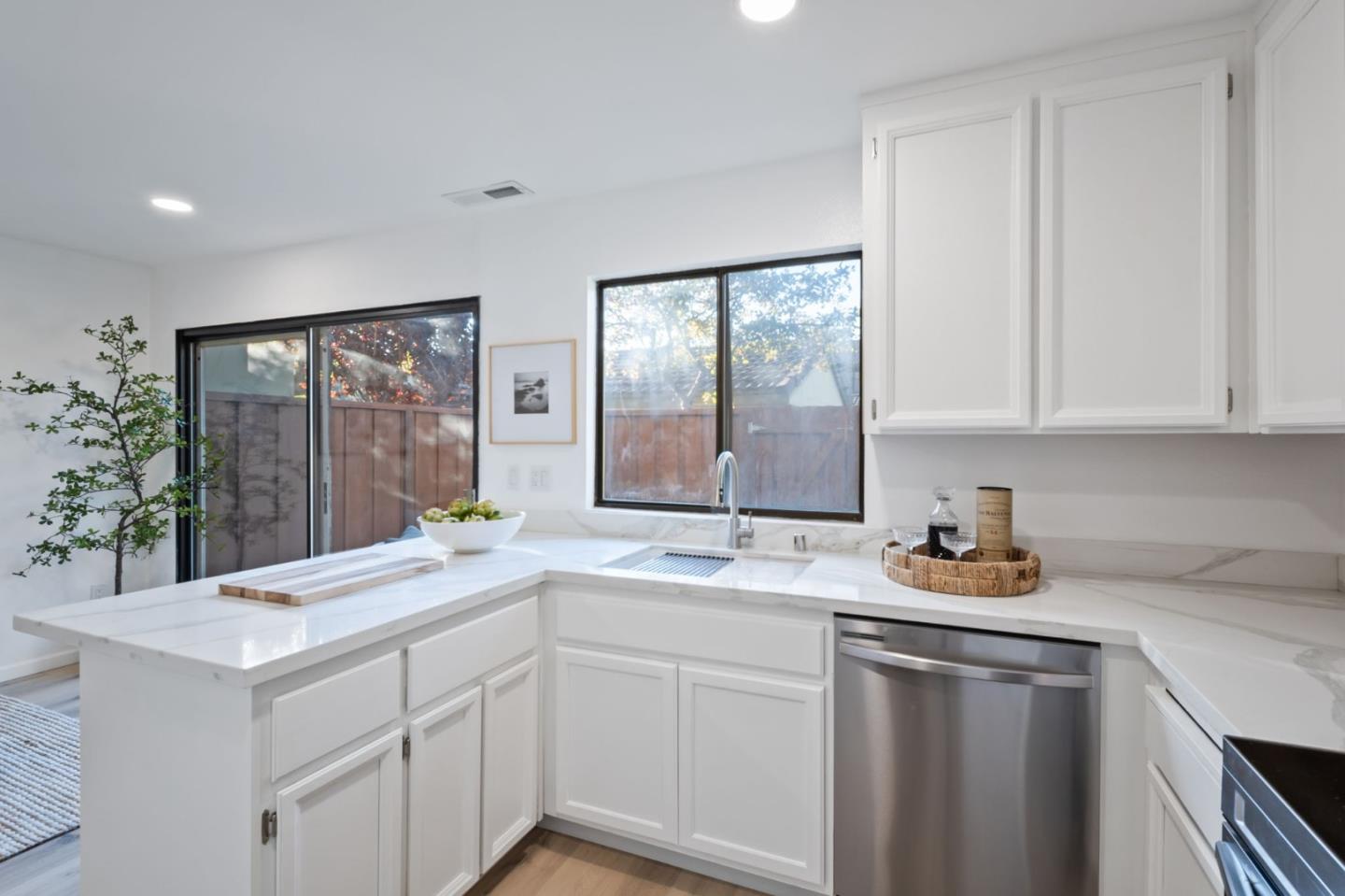 6163 Joaquin Murieta Avenue F