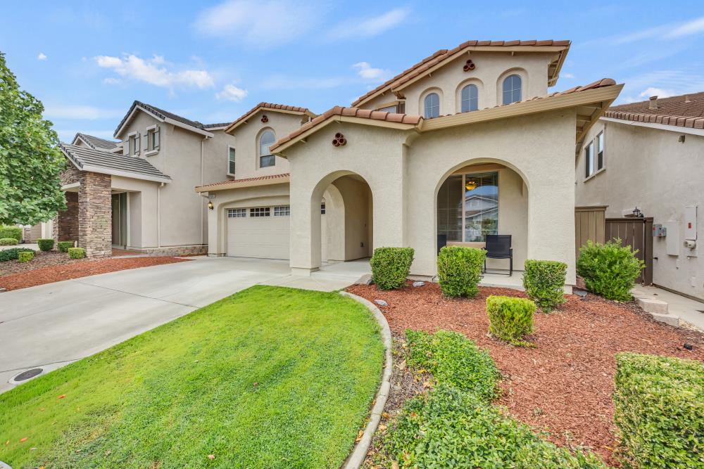 804 Berry Creek Drive