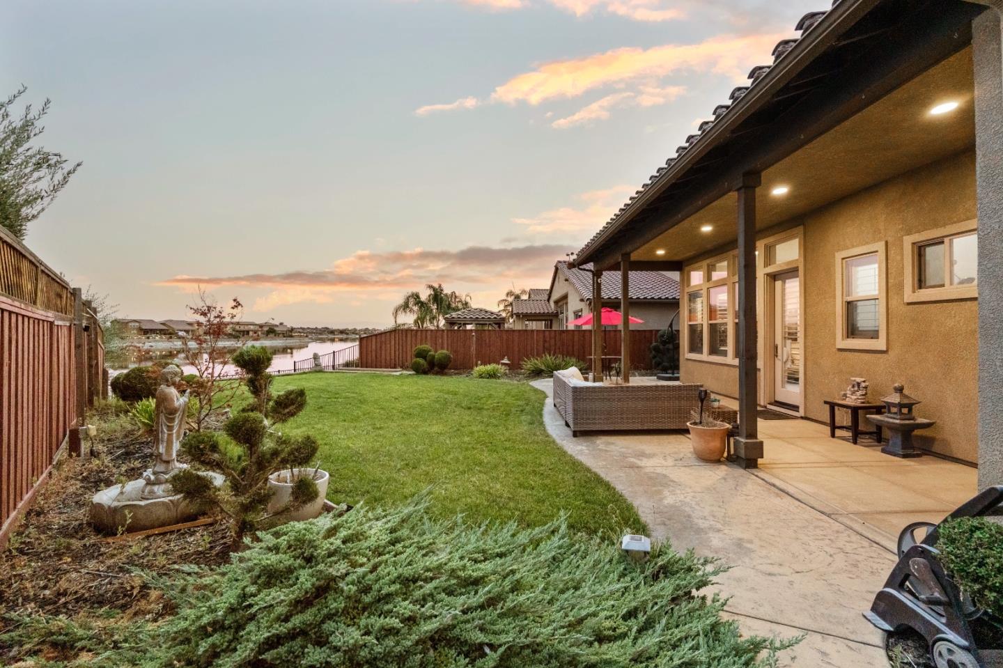 3716 Chiavari Way