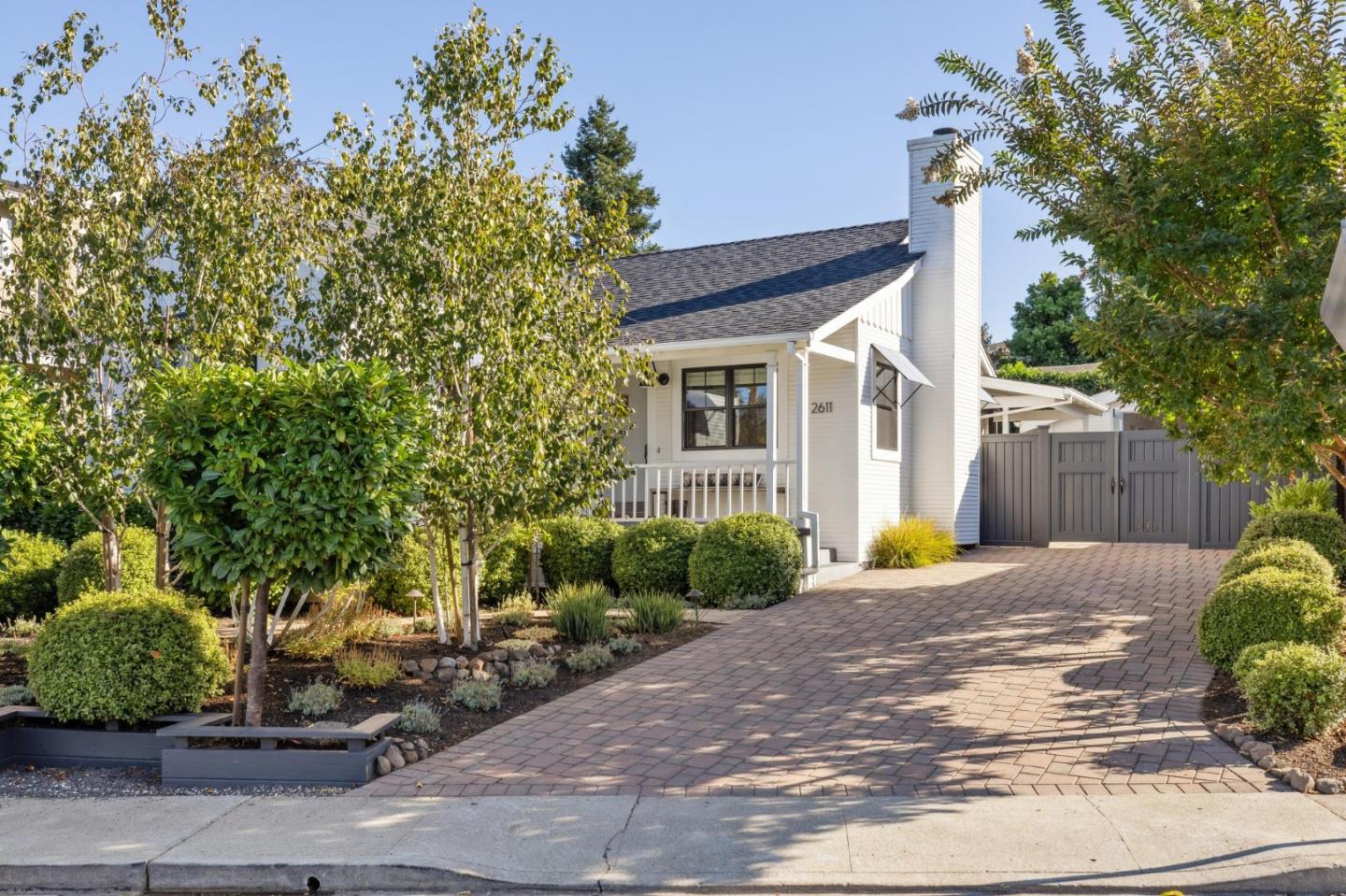 2611 Thornhill Drive