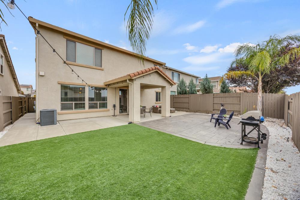 804 Berry Creek Drive