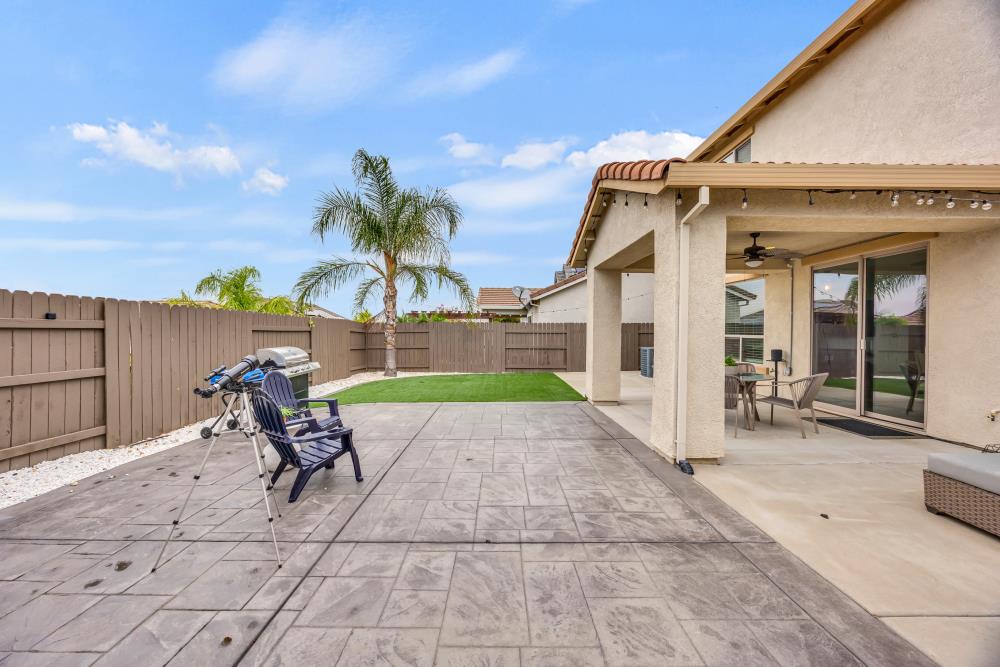 804 Berry Creek Drive