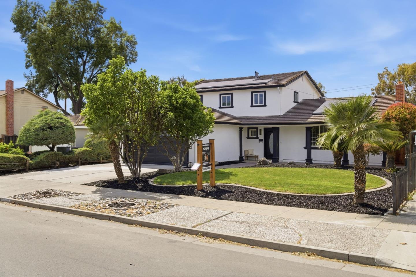 2747 Lucena Drive