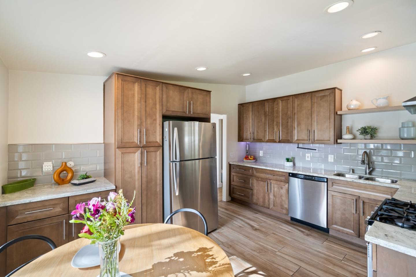 13861 Highwood Drive