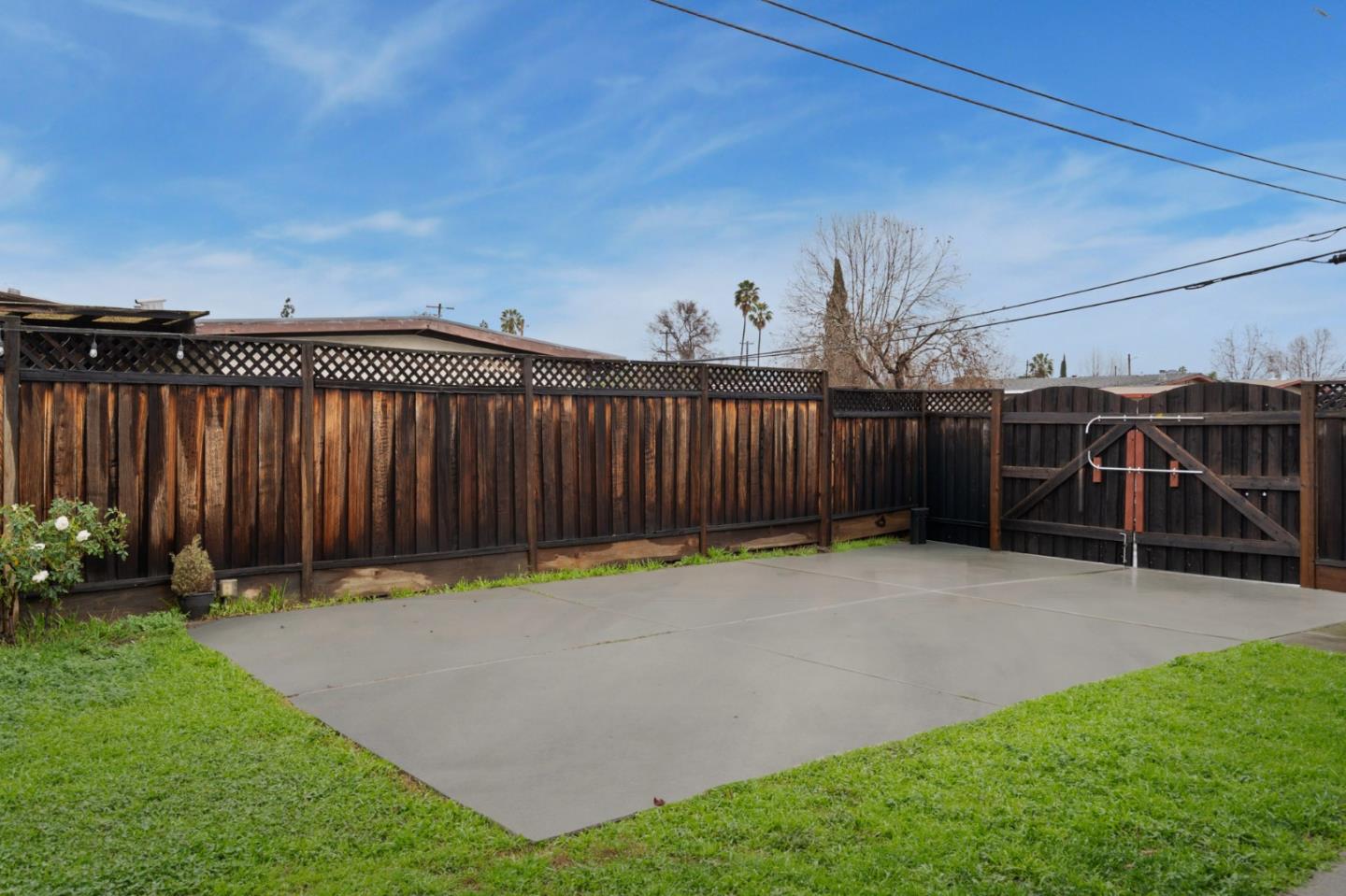 13861 Highwood Drive
