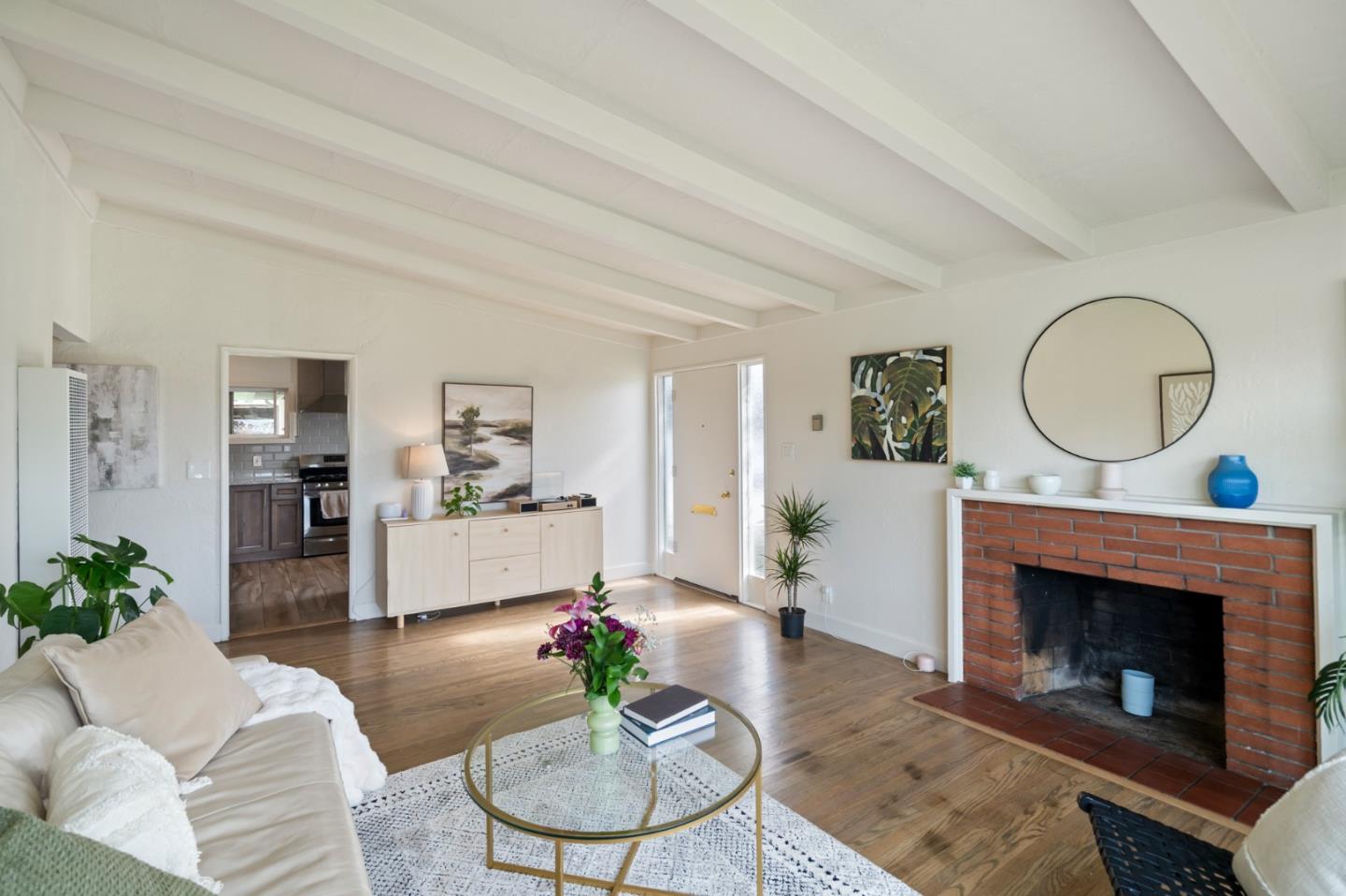 13861 Highwood Drive