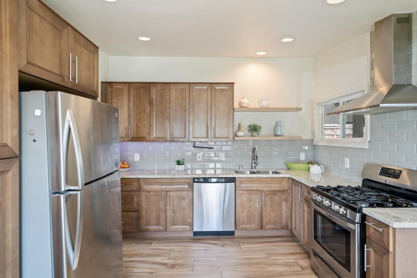 13861 Highwood Drive