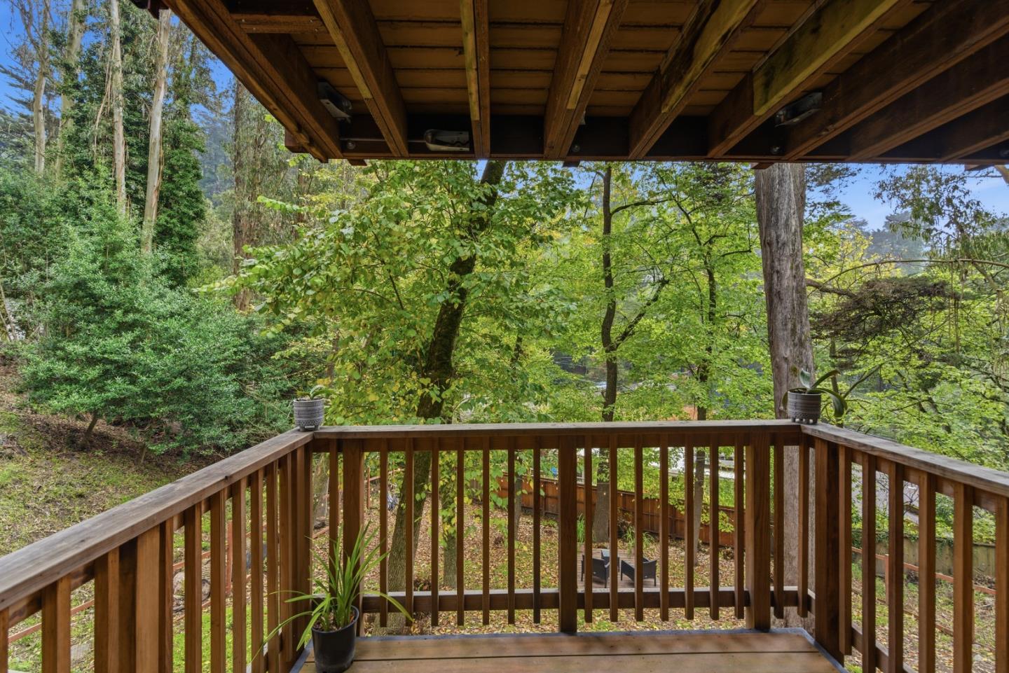 2343 Arrowhead Drive