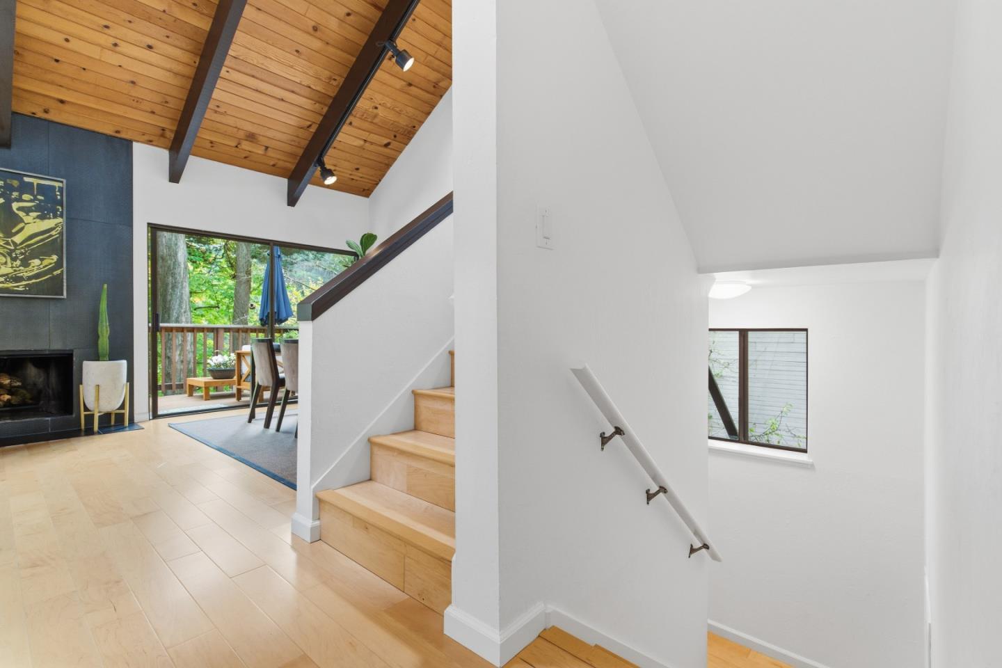 2343 Arrowhead Drive