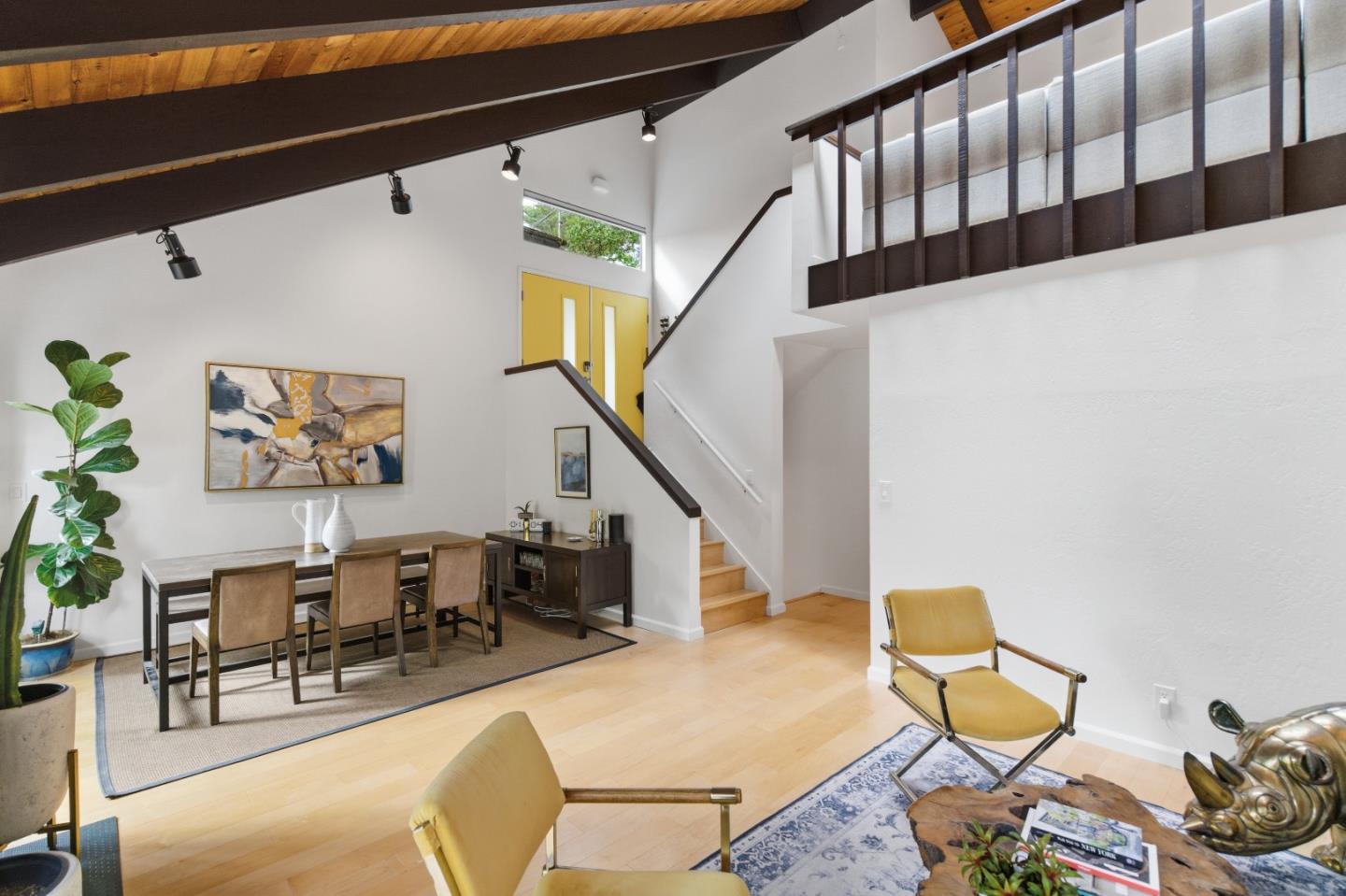 2343 Arrowhead Drive