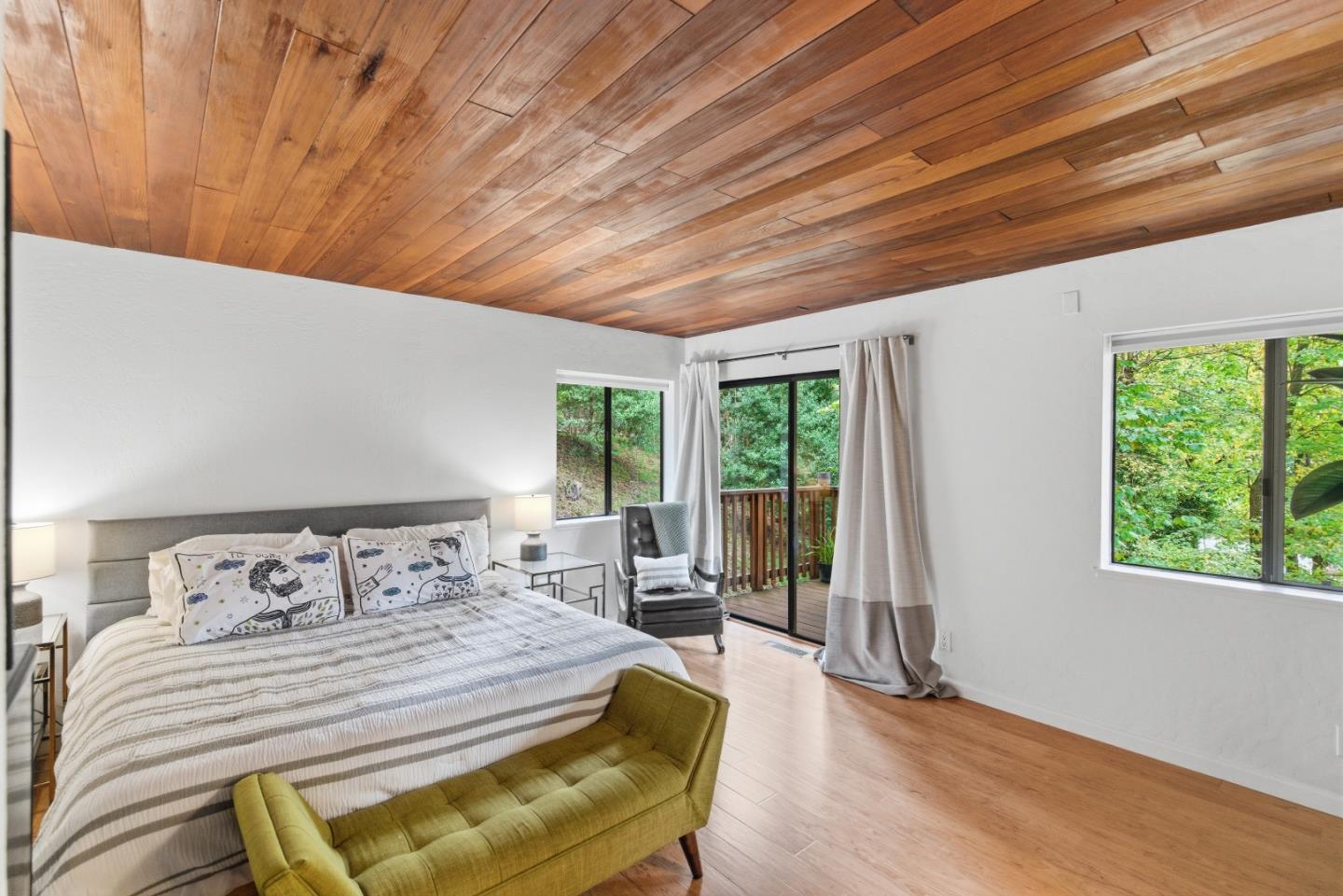 2343 Arrowhead Drive