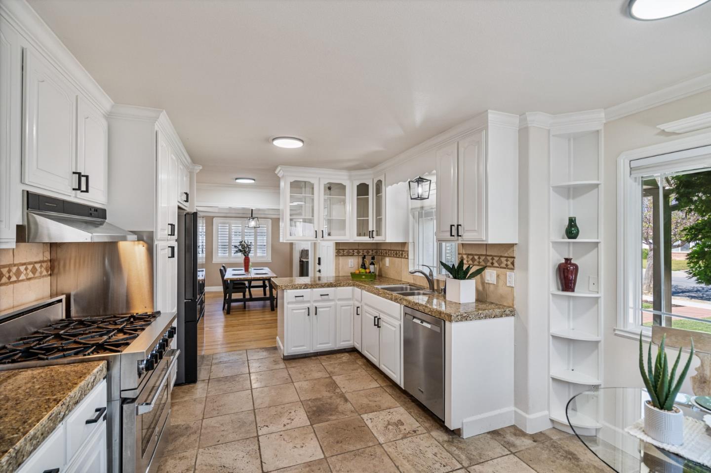 729 North 20th Street