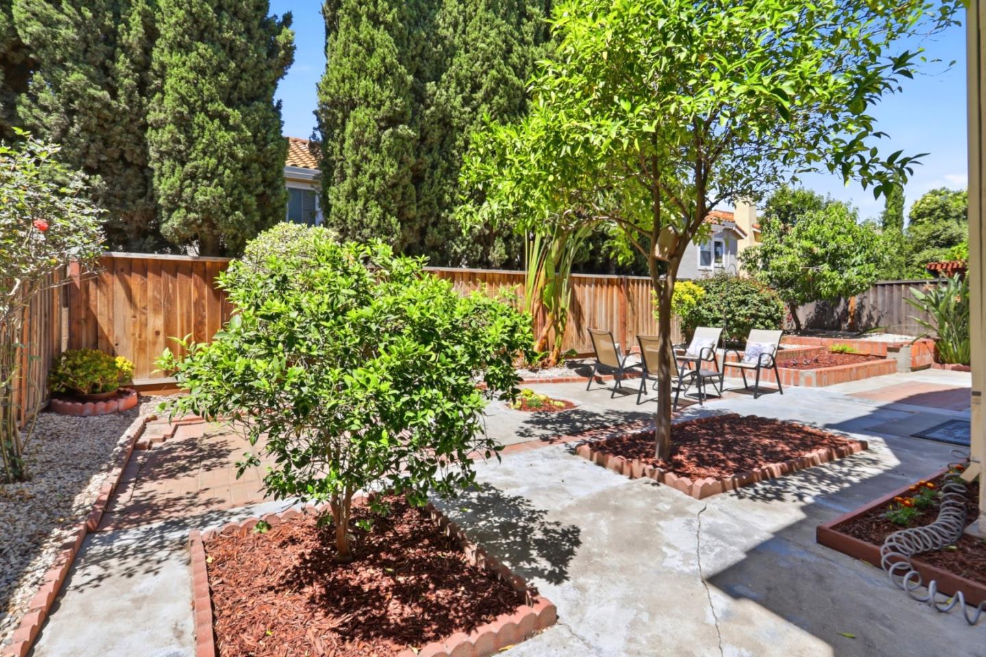 1555 Mission Springs Circle