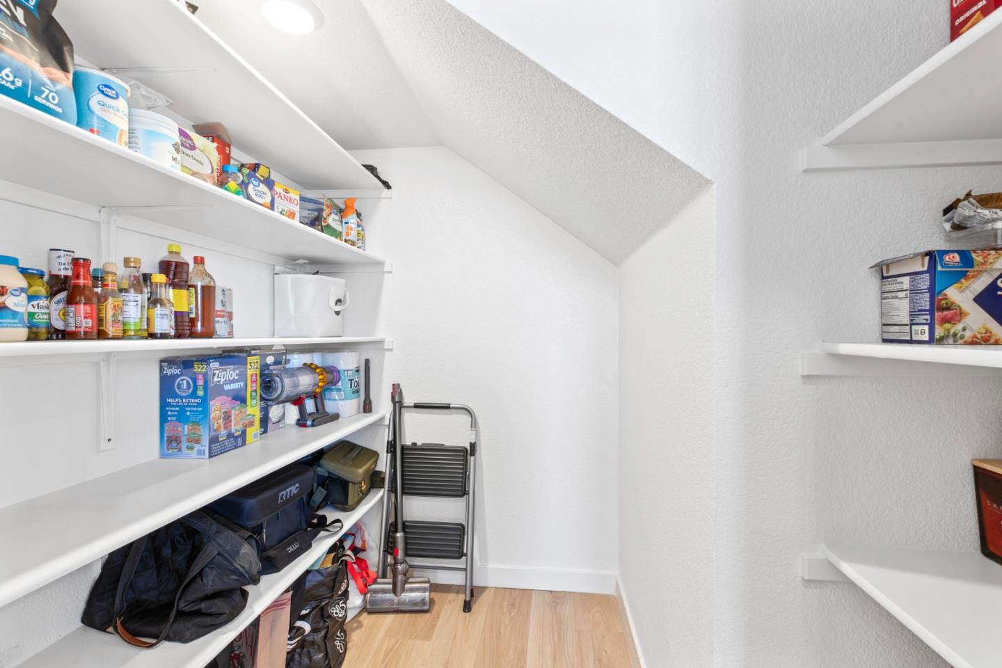 273 Dogwood Ranch Way