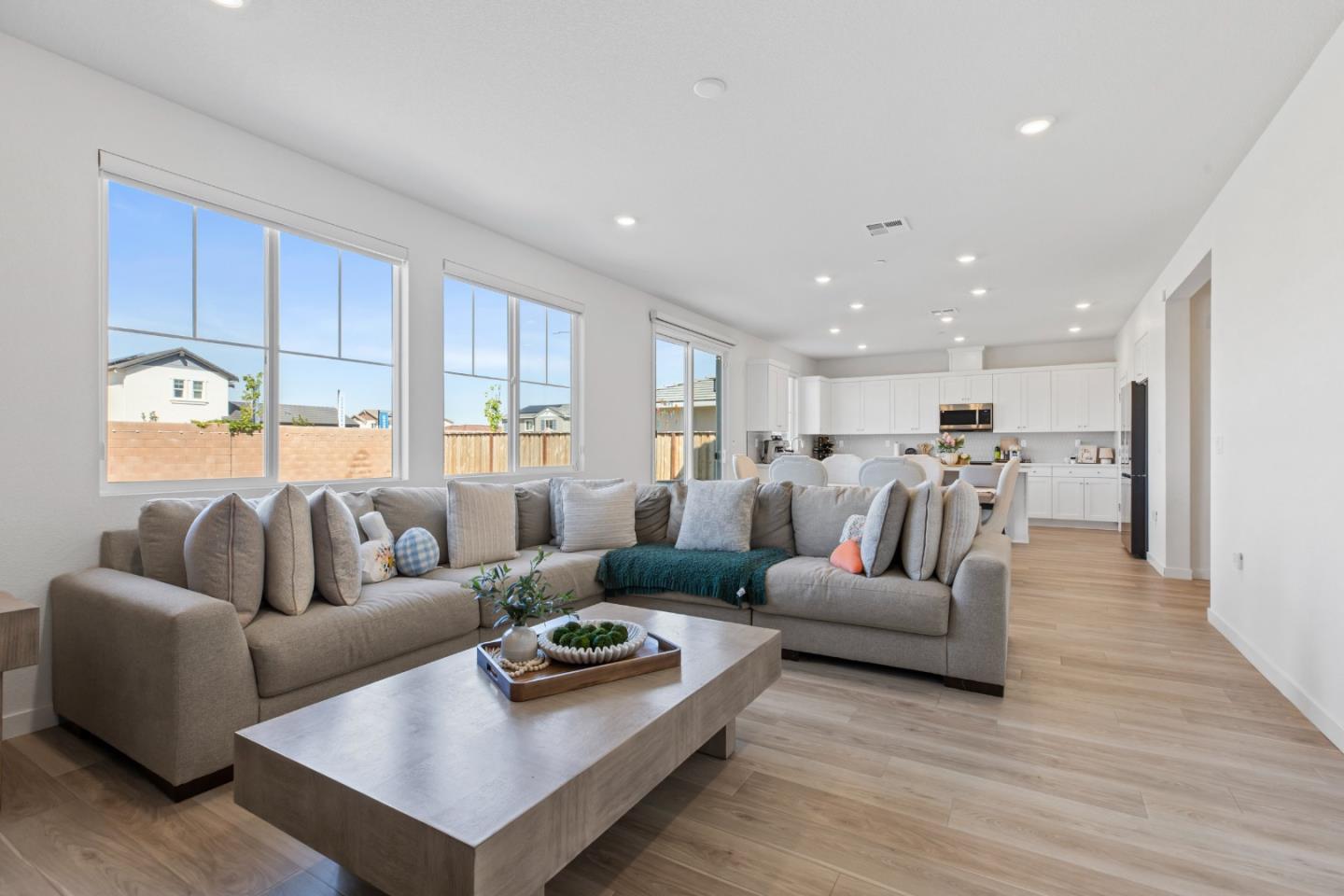 273 Dogwood Ranch Way