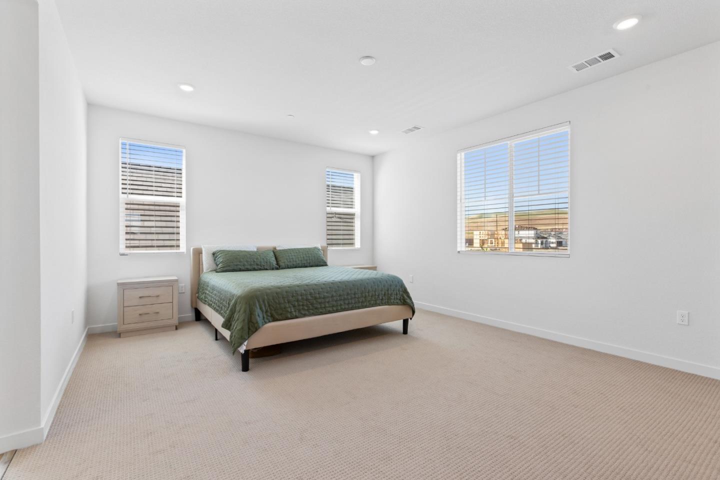 273 Dogwood Ranch Way