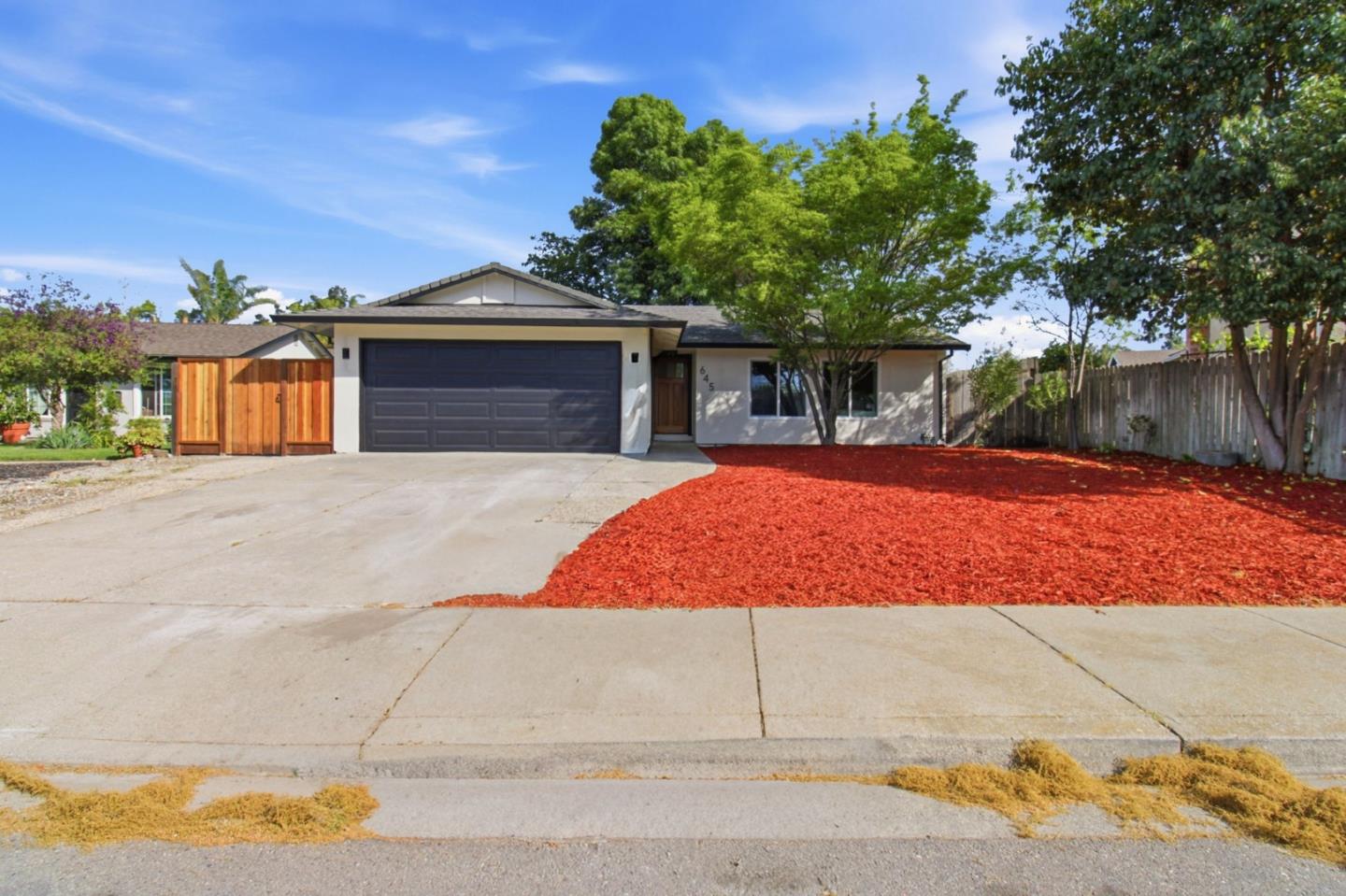 645 Buckeye Drive