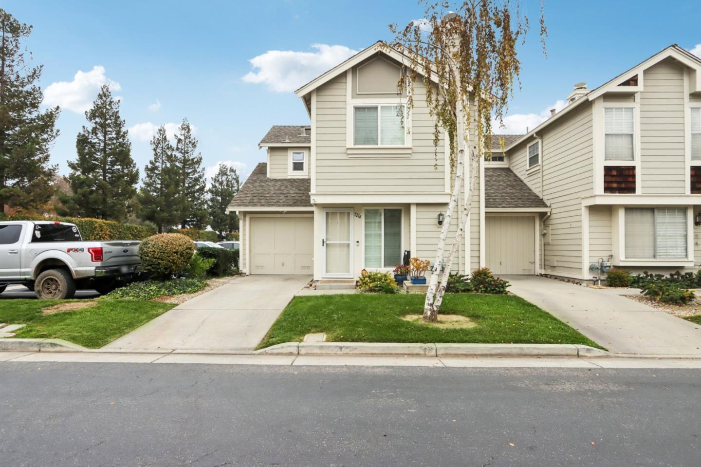 5214 Jacana Lane