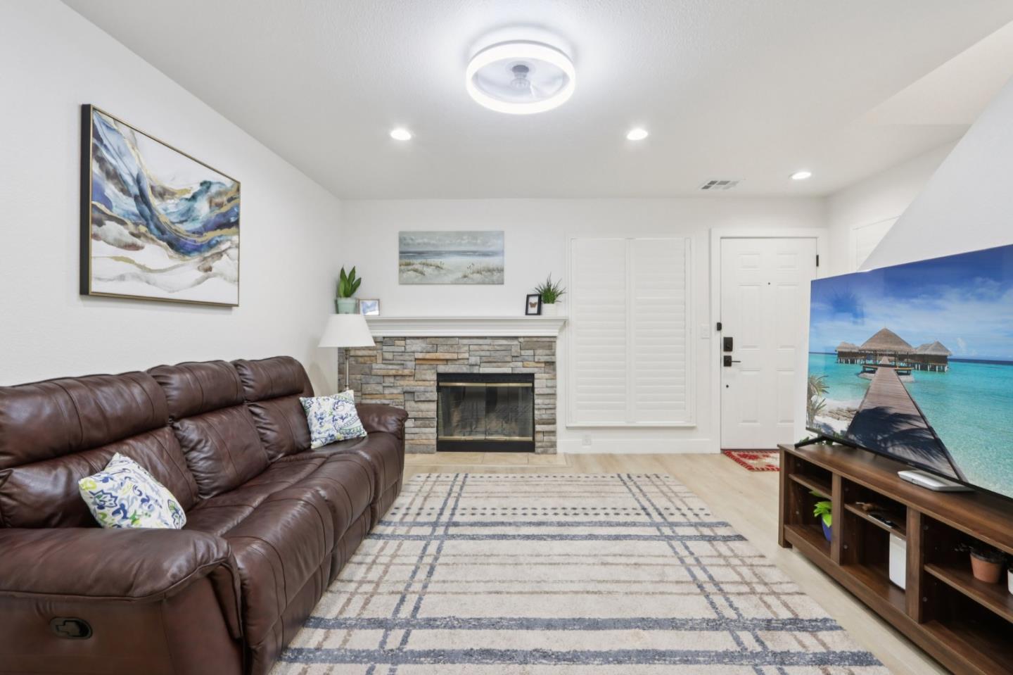 5214 Jacana Lane
