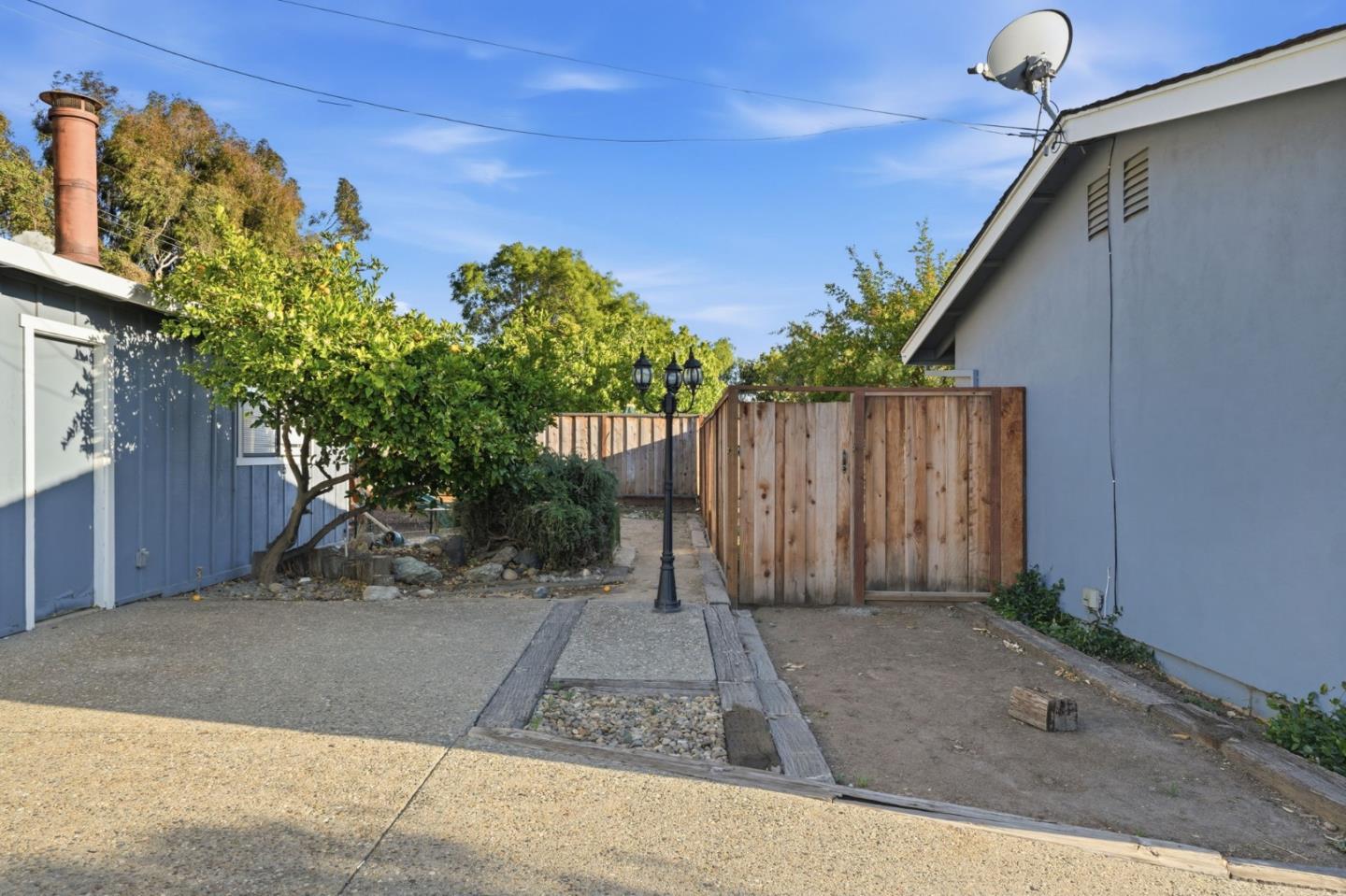 1301 Highland Drive