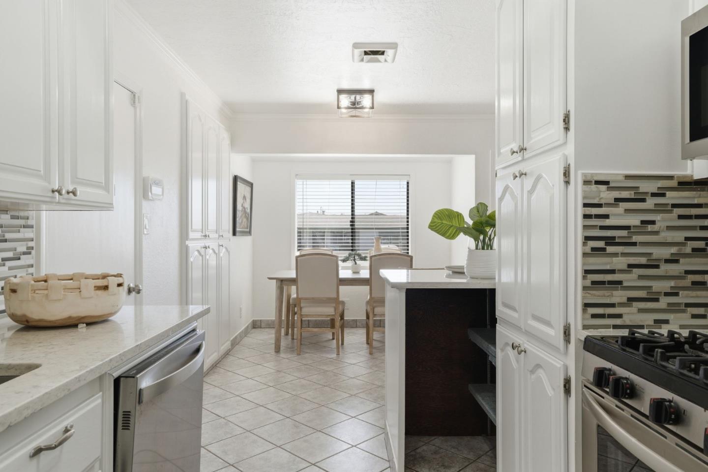 1301 Highland Drive