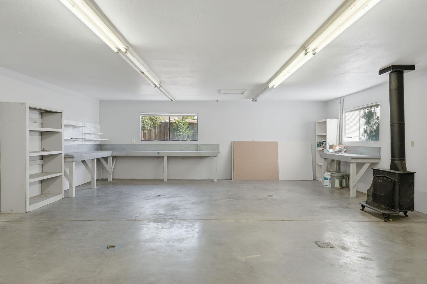 1301 Highland Drive