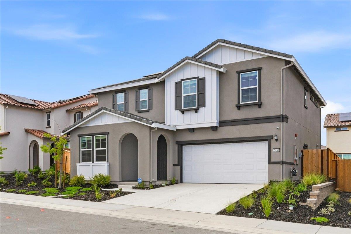 5433 Riverview LN