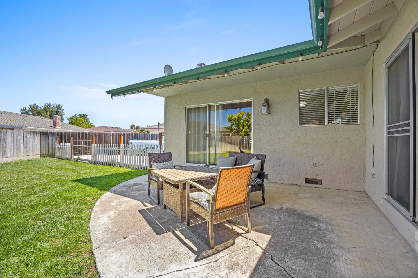 930 Apple CT