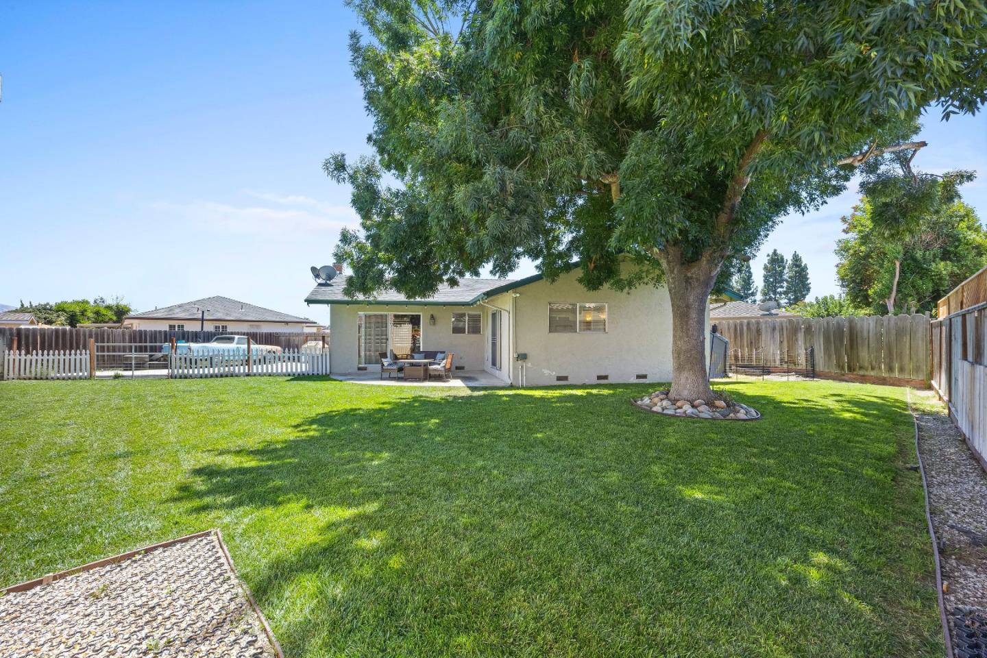930 Apple CT
