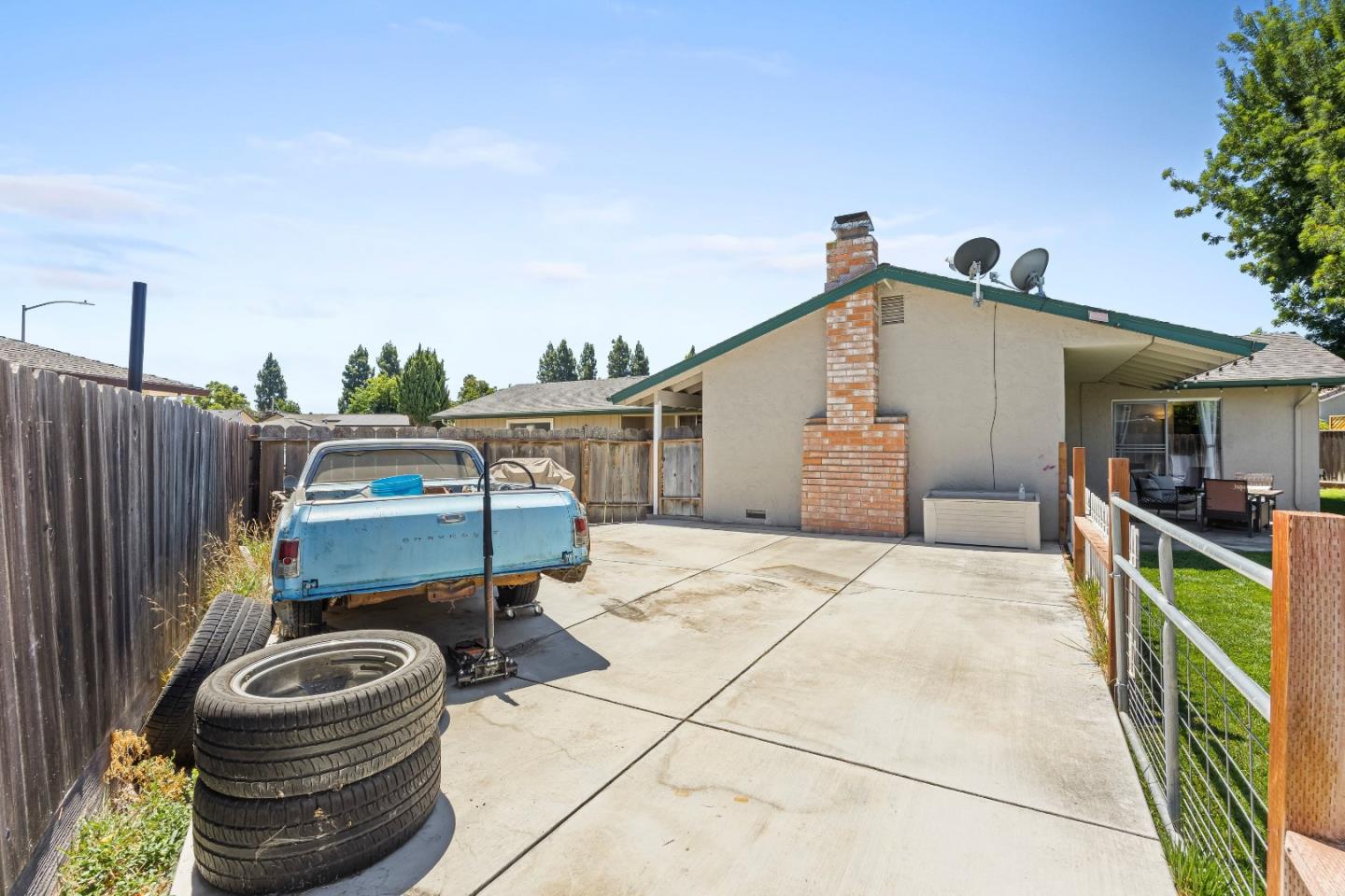 930 Apple CT