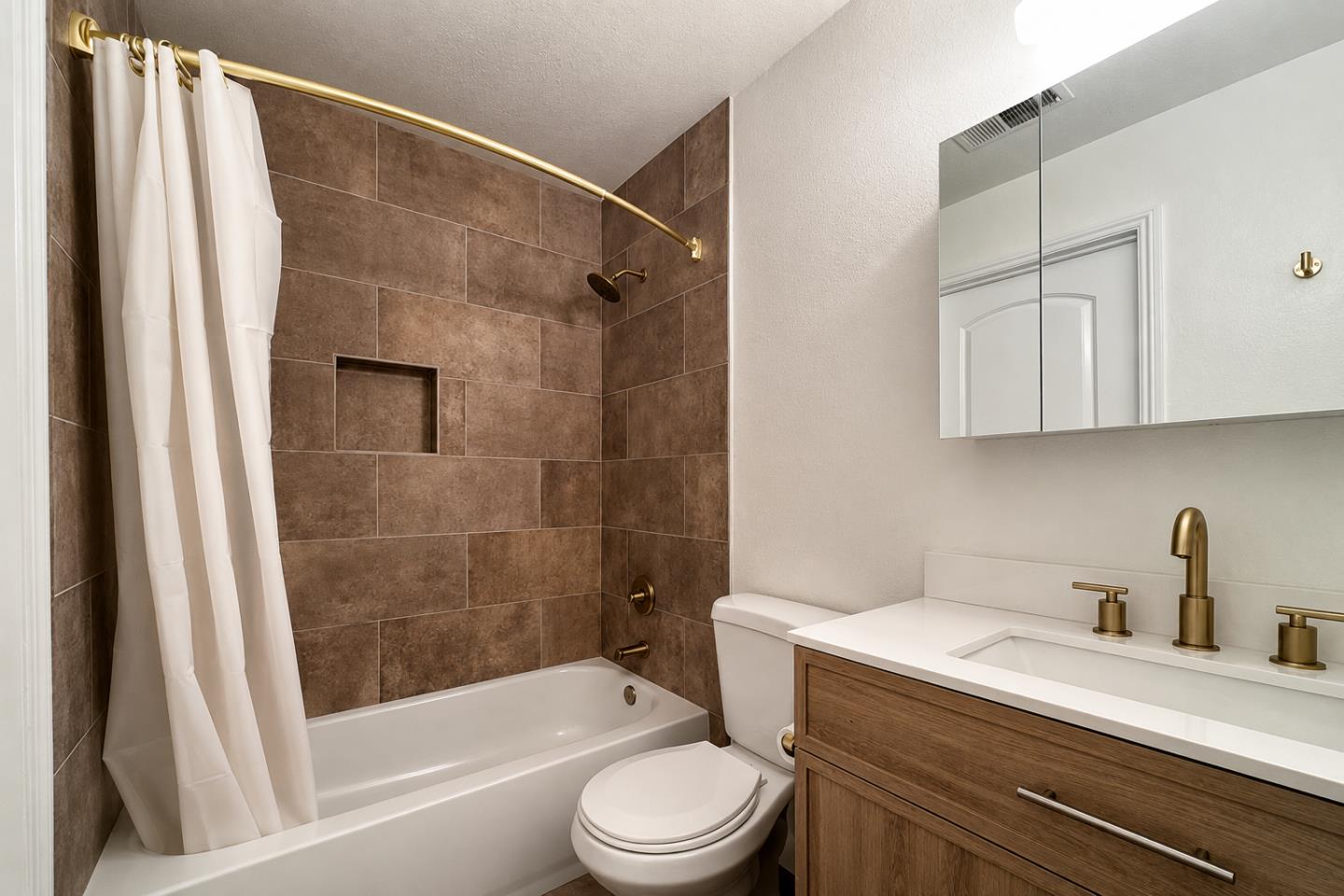 2607 Gimelli PL 115