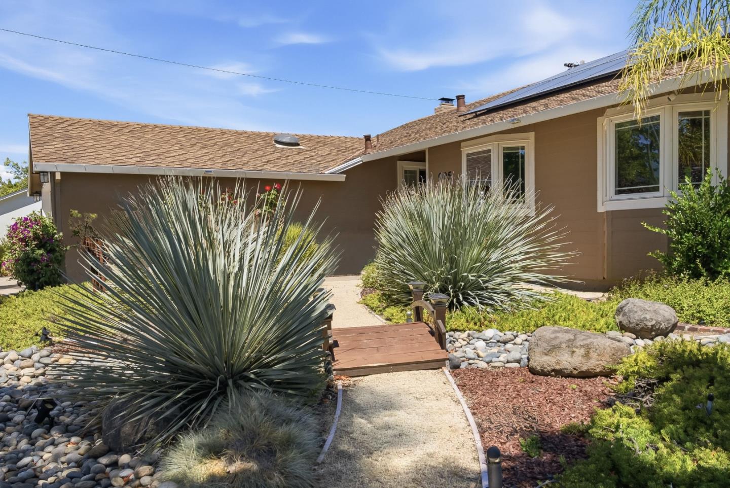 905 Sheila Court
