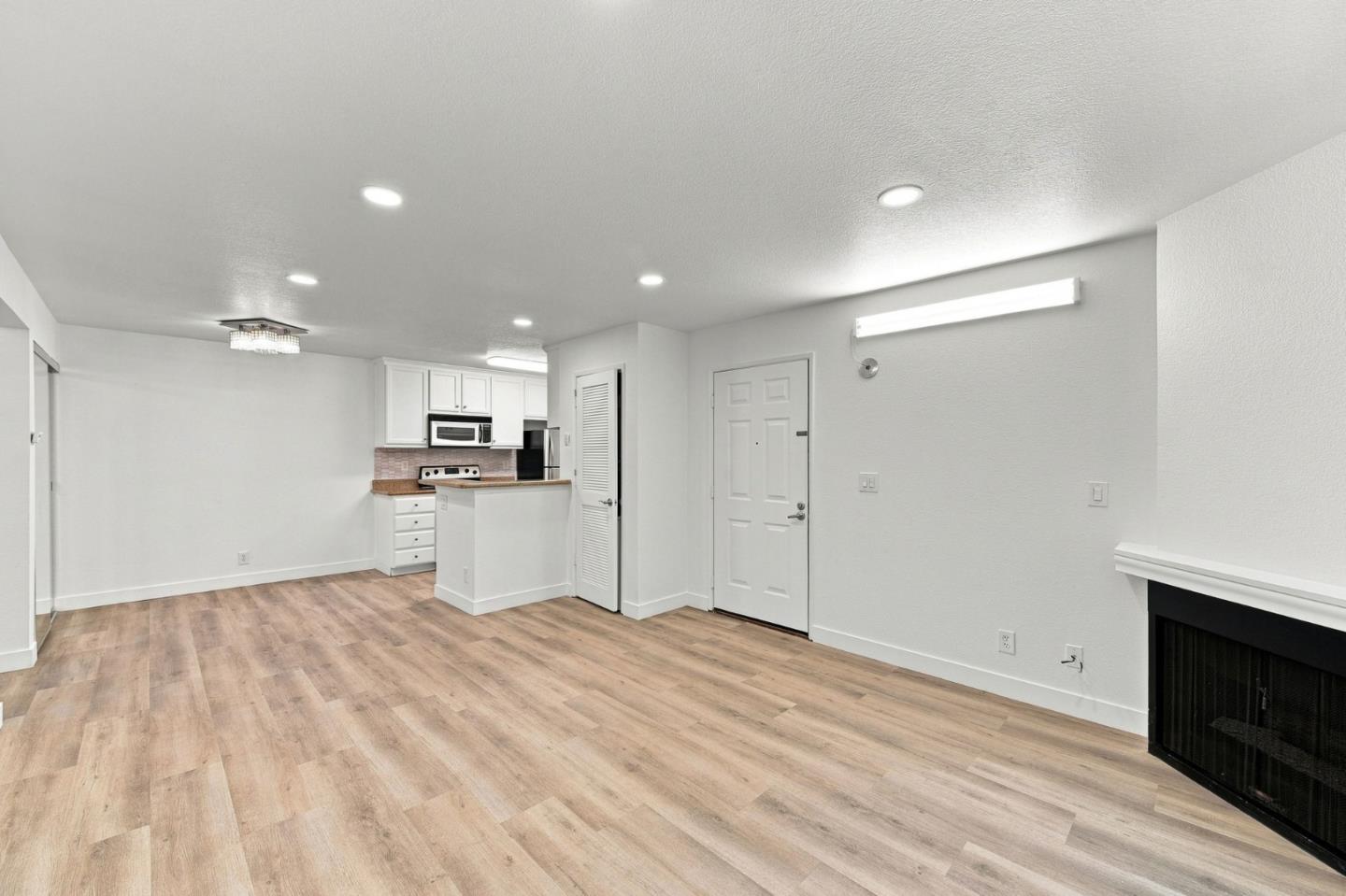 2695 Somerset Park CIR