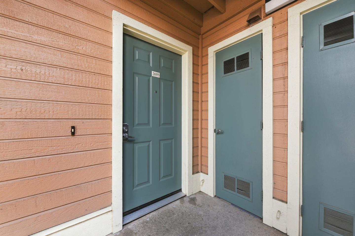 2695 Somerset Park CIR